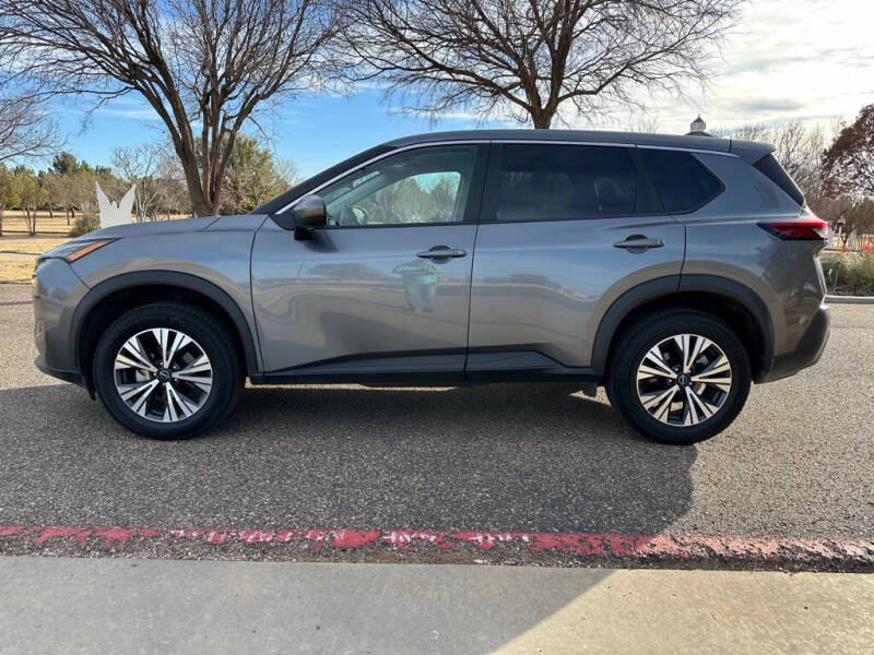 2022 Nissan Rogue SV