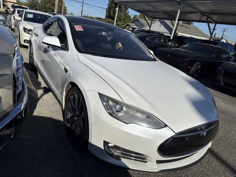 2013 Tesla Model S Performance