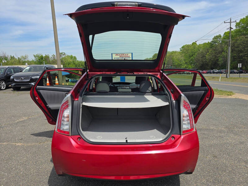 2012 Toyota Prius Two