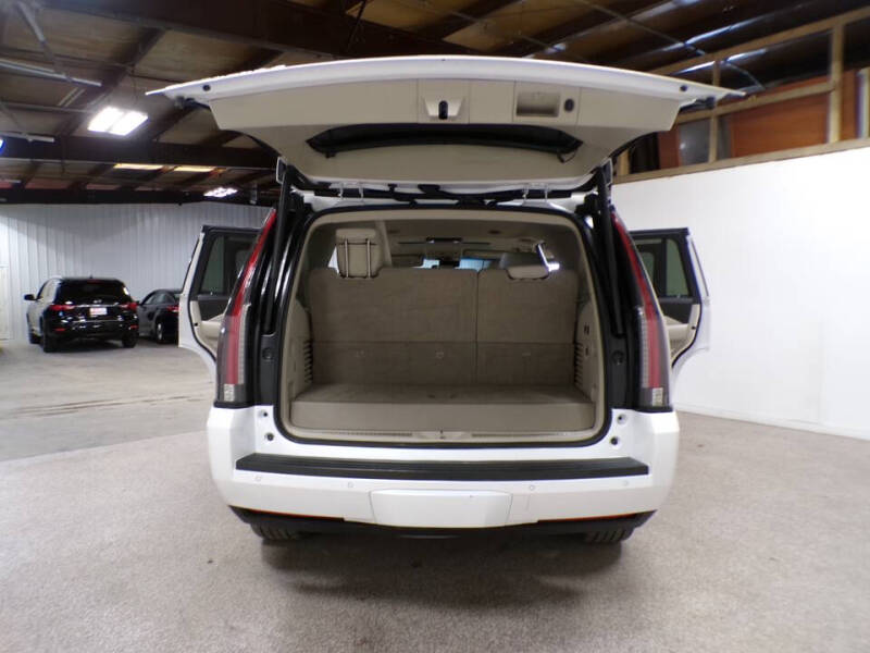 2018 Cadillac Escalade Premium Luxury