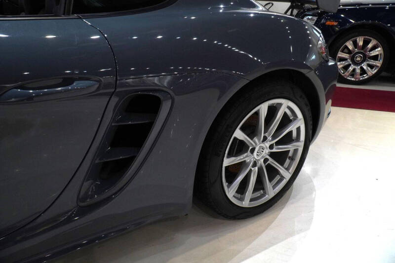 2018 Porsche 718 Cayman