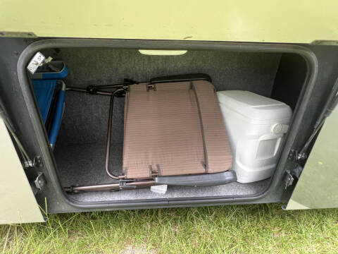 2007 Winnebago Adventurer