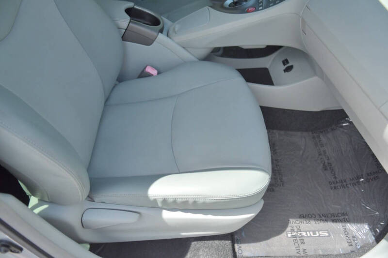 2012 Toyota Prius Three