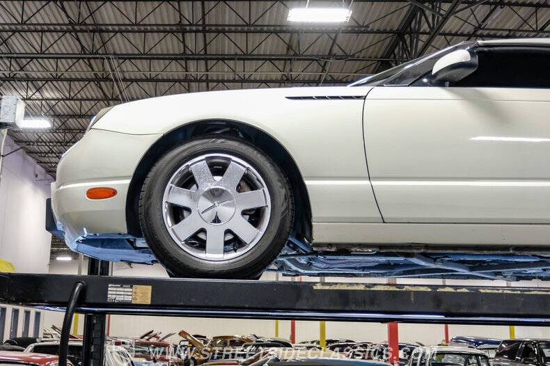 2002 Ford Thunderbird Deluxe