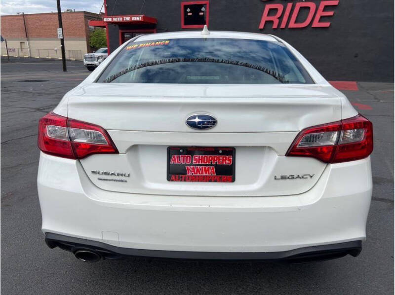 2018 Subaru Legacy 2.5i Premium