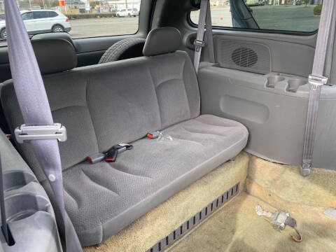 2005 Dodge Grand Caravan SE