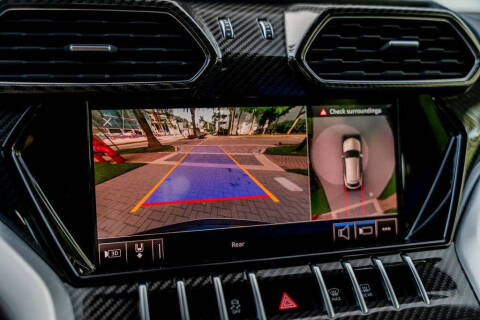 2020 Lamborghini Urus