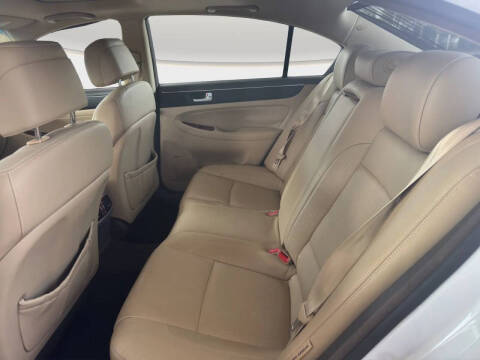 2014 Hyundai Genesis 5.0L R-Spec