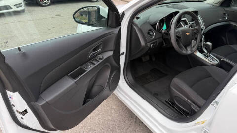 2016 Chevrolet Cruze Limited 1LT Auto