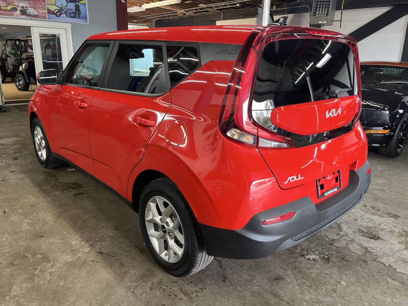 2022 Kia Soul S