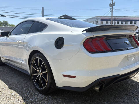 2020 Ford Mustang EcoBoost