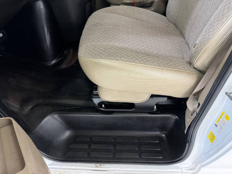2021 Chevrolet Express 2500