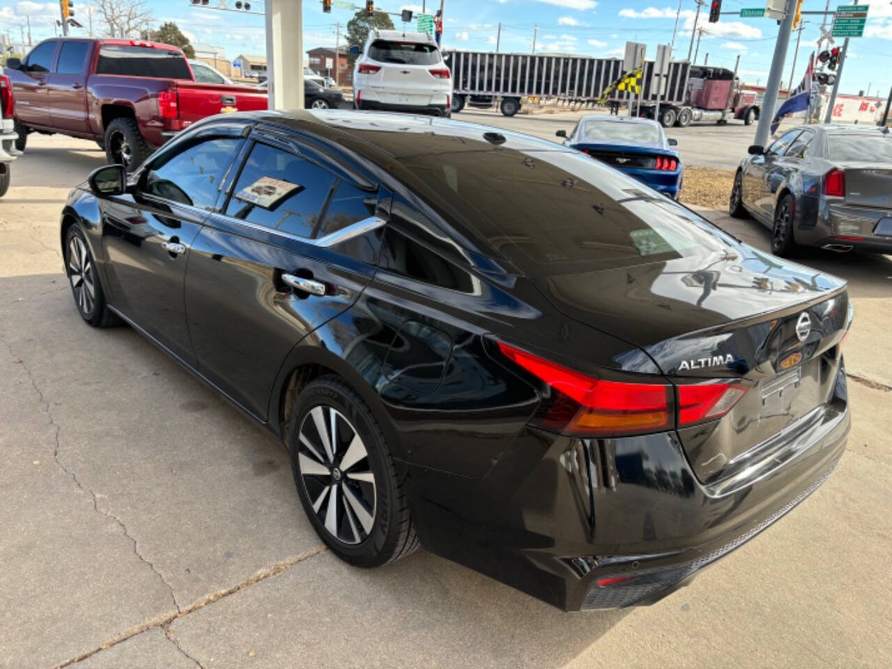 2020 Nissan Altima for sale at Kansas Auto Sales in Ulysses, KS