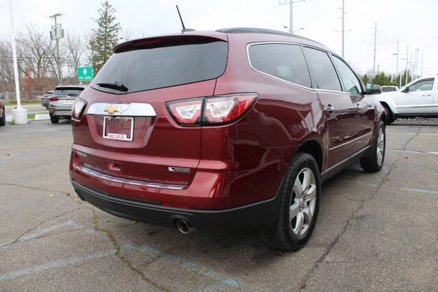 2017 Chevrolet Traverse Premier photo 7