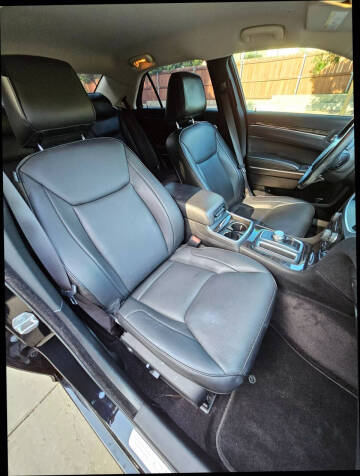 2018 Chrysler 300 Limited