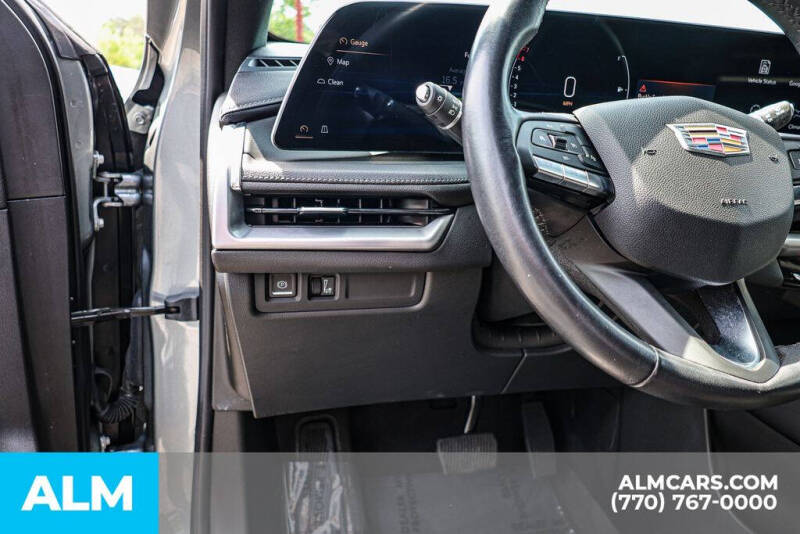2024 Cadillac XT4 Premium Luxury