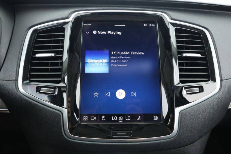 2023 Volvo XC90 Recharge T8 Ultimate Bright Theme 6P