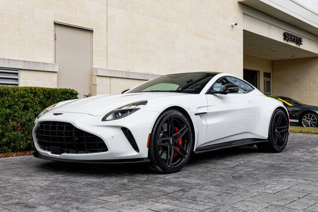 2025 Aston Martin Vantage