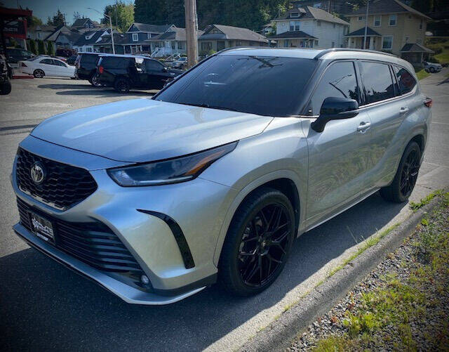 2021 Toyota Highlander for sale at UTC Auto Brokers LLC in Everett, WA