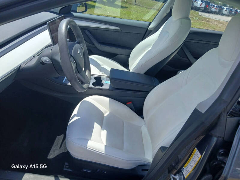 2023 Tesla Model 3 Performance