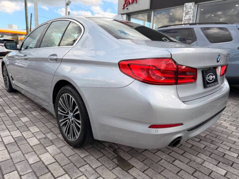 2020 BMW 5 Series 530i