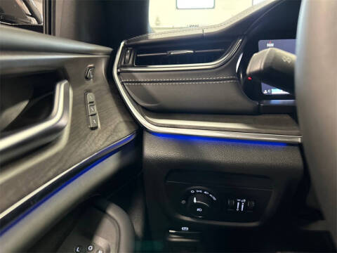 2025 Jeep Grand Cherokee Overland