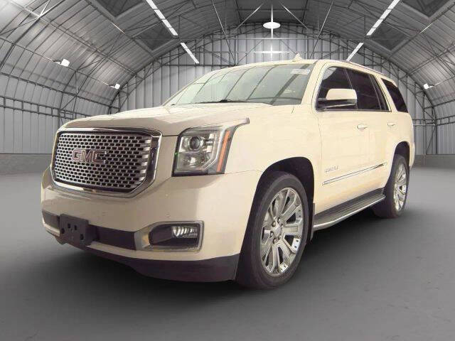 2015 GMC Yukon Denali's photo