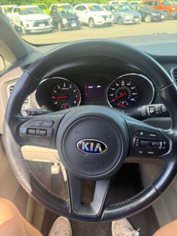 2018 Kia Sedona LX