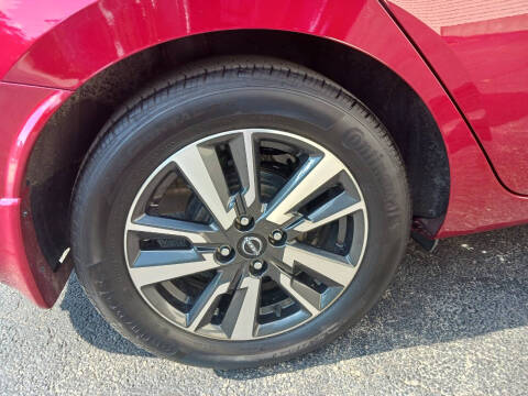 2024 Nissan Versa SV