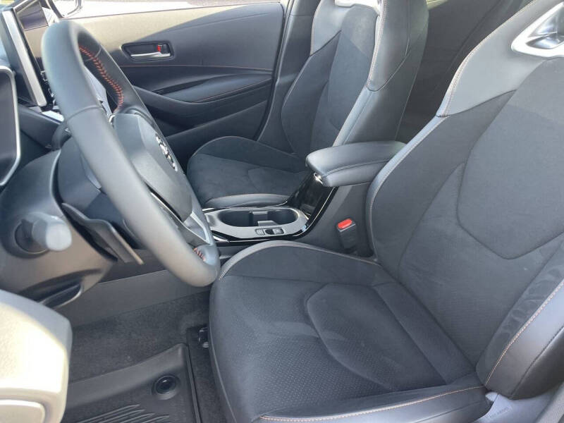 2026 Toyota Corolla Hatchback SE