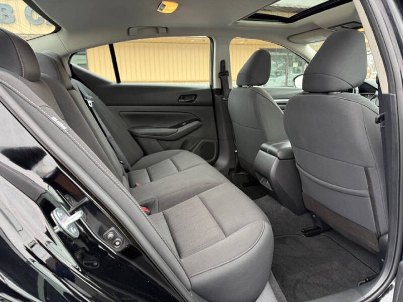 2023 Nissan Altima 2.5 SV