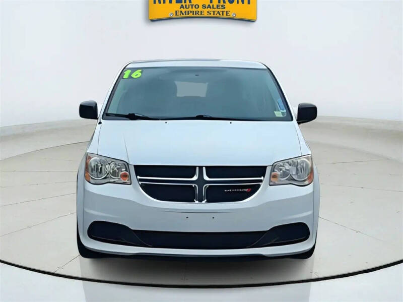 2016 Dodge Grand Caravan American Value Package