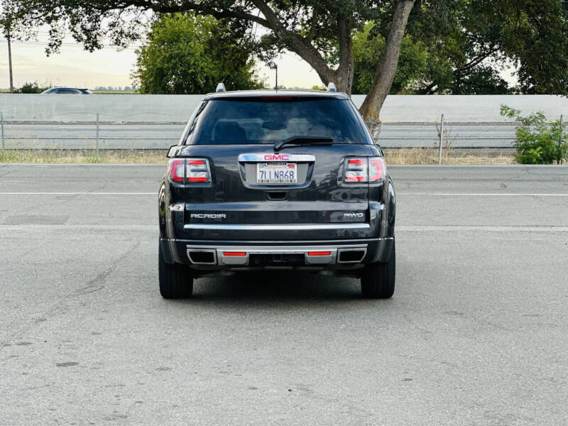2015 GMC Acadia Denali