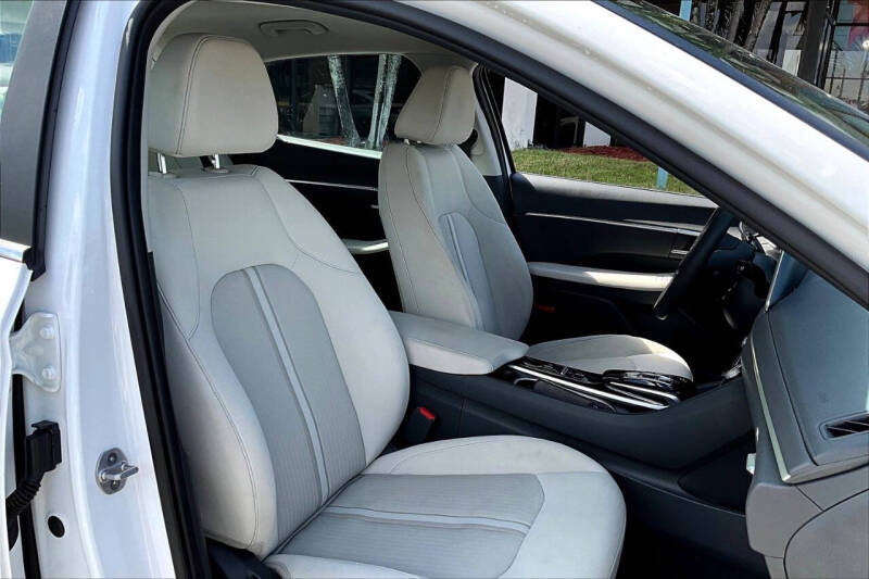 2023 Hyundai Sonata SEL