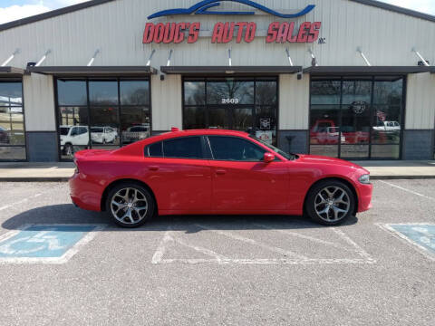 2015 Dodge Charger for sale at DOUG'S AUTO SALES INC in Pleasant View TN