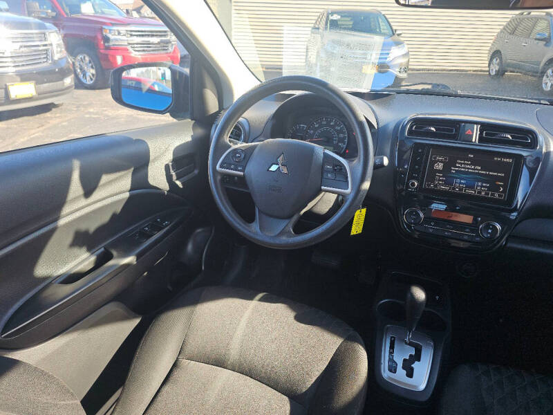 2022 Mitsubishi Mirage ES