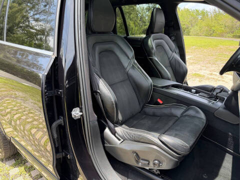 2019 Volvo XC90 T6 R-Design