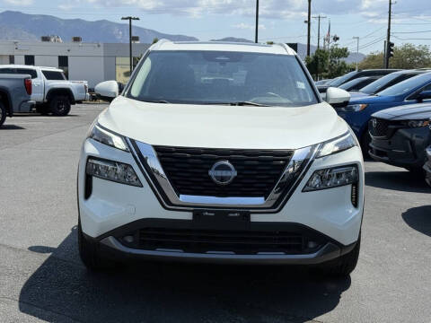 2022 Nissan Rogue SL