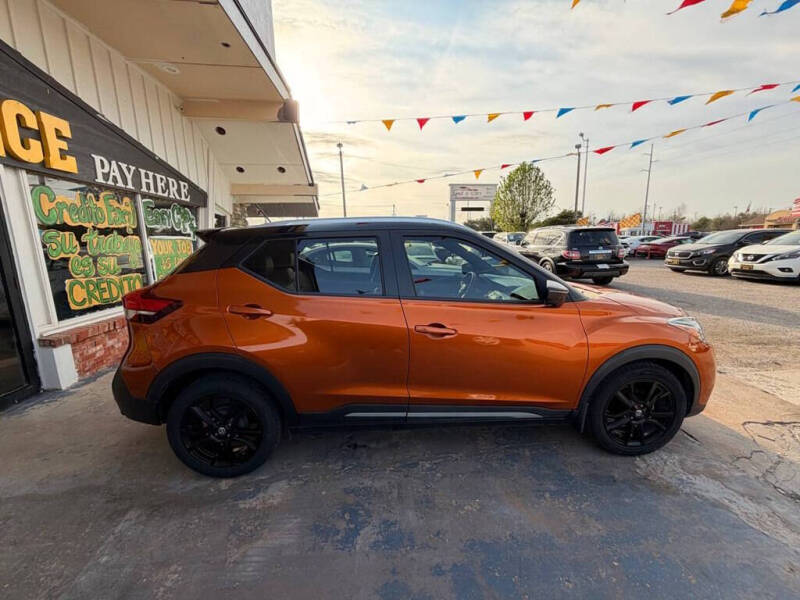 2019 Nissan Kicks S