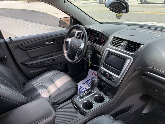 2015 GMC Acadia SLE-2