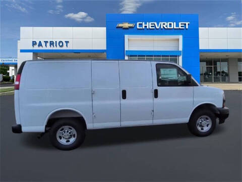 2025 Chevrolet Express 2500