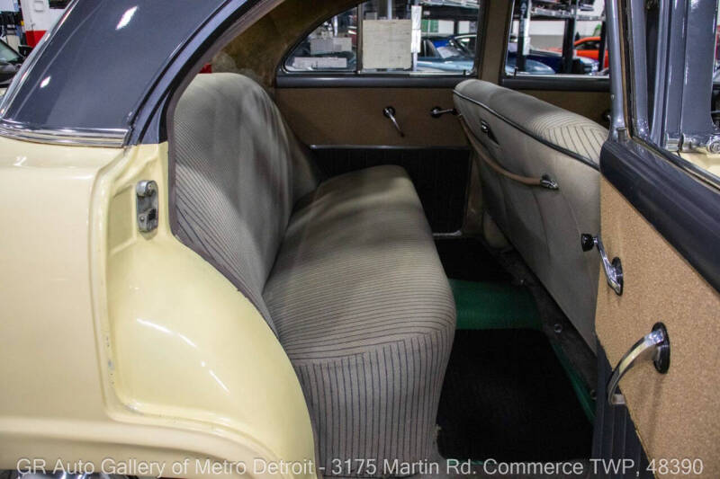 1951 Packard 200 Deluxe