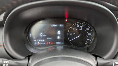 2024 Nissan Kicks SR