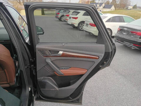 2020 Audi Q5 quattro Premium Plus 45 TFSI