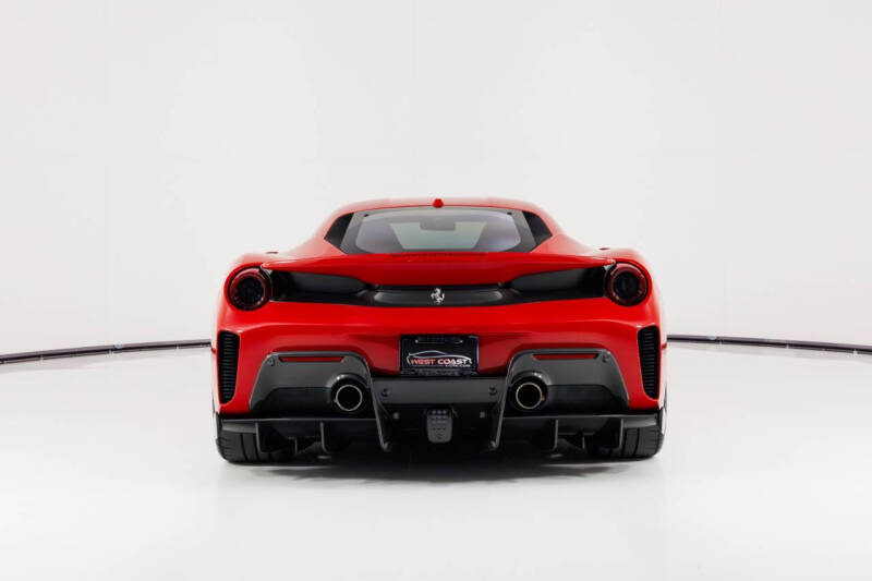 2019 Ferrari 488 Pista
