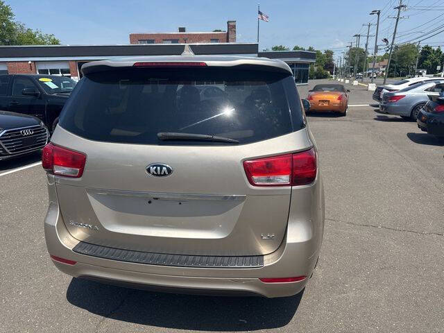 2017 Kia Sedona LX