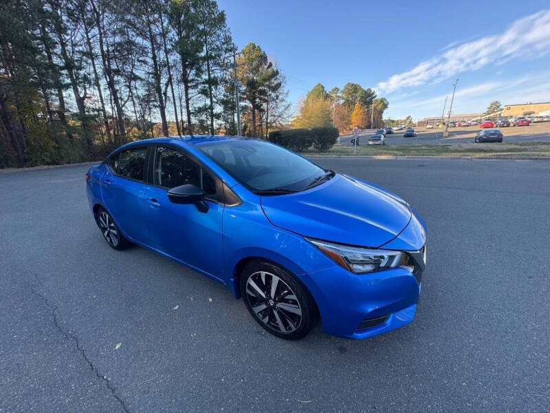 2022 Nissan Versa SR