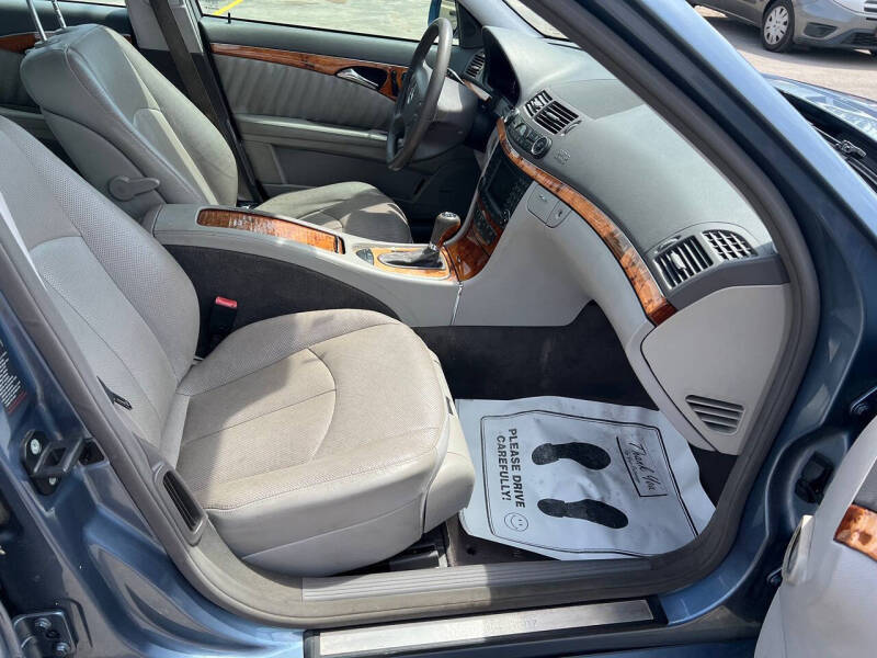 2007 Mercedes-Benz E-Class E 550 4MATIC