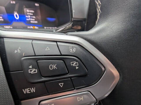 2025 Volkswagen Taos S