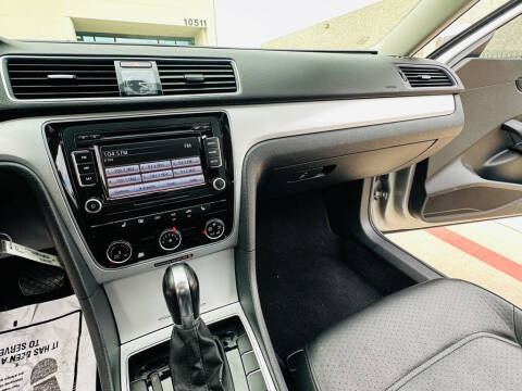 2013 Volkswagen Passat